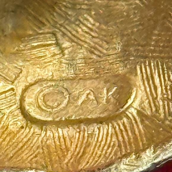 VTG 80s 90s Anne Klein AK Clip On Earrings Matte Gold Tone Statement Runway - Picture 6 of 6